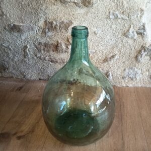 Dame-Jeanne M - légèrement vert