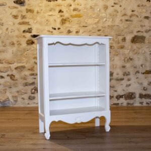 Petit meuble en bois blanc
