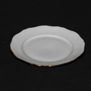 Petites assiettes vintage à liseré doré