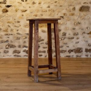 Tabouret haut en bois